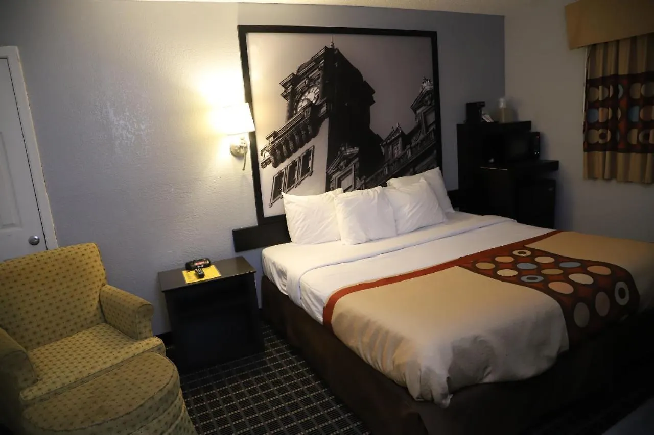 Super 8 By Wyndham Richmond Airport Va Hotel Sandston 2*,